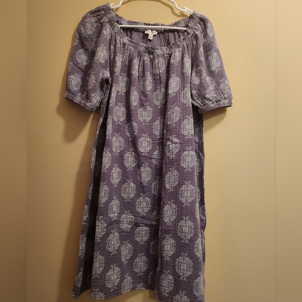 Wonderly Lavender Patterned Long Sleeve Dress/lounge Dress.